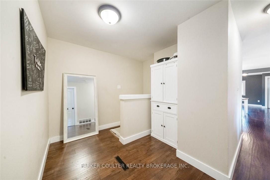 Photo 22 of 11 Albert Street E, Springwater, Hillsdale — HOMEH