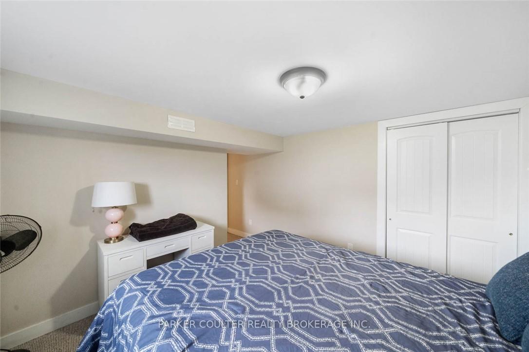 Photo 28 of 11 Albert Street E, Springwater, Hillsdale — HOMEH