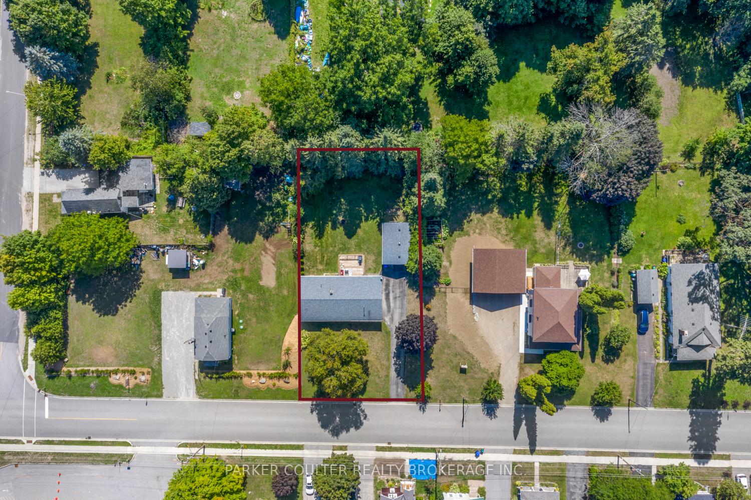 Photo 37 of 11 Albert Street E, Springwater, Hillsdale — HOMEH