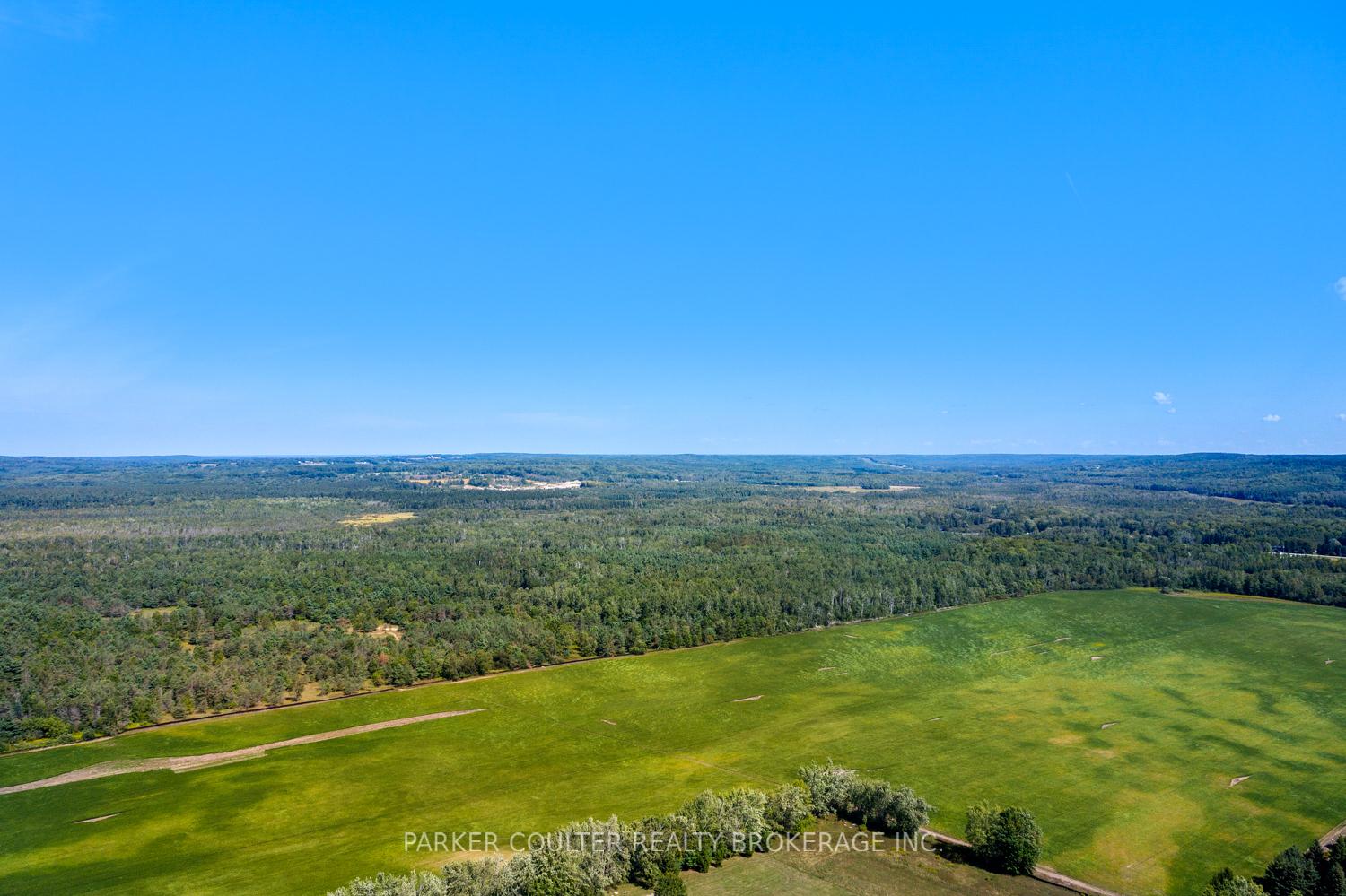 Photo 39 of 11 Albert Street E, Springwater, Hillsdale — HOMEH