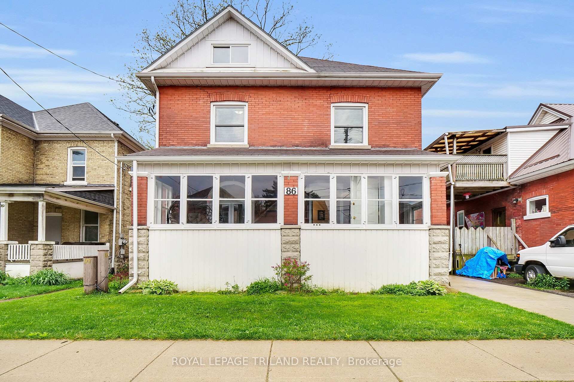 Front of 86 Kains Street