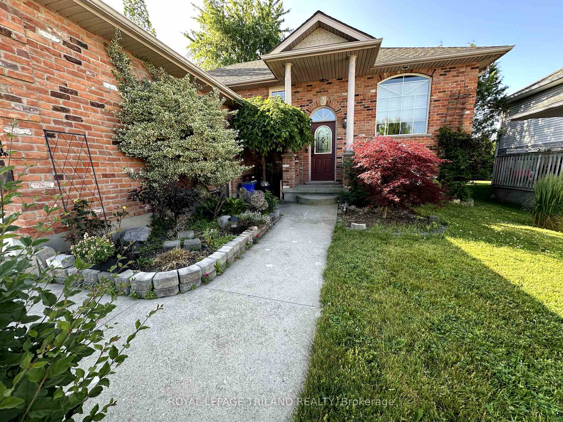 Photo 1 of Unit A, 54 Donker Drive, St. Thomas — HOMEH