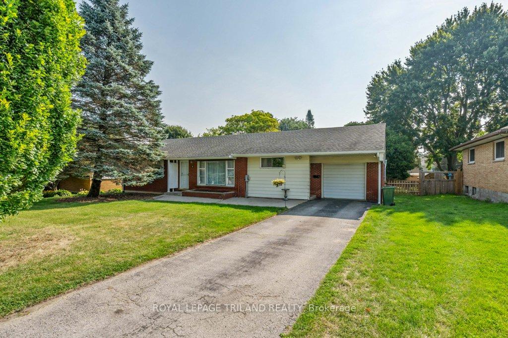 Photo 1 of 15 Dalewood Drive, St. Thomas — HOMEH
