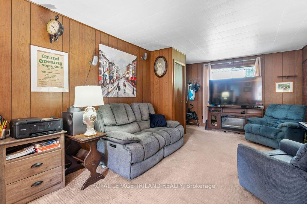 Photo 21 of 15 Dalewood Drive, St. Thomas — HOMEH