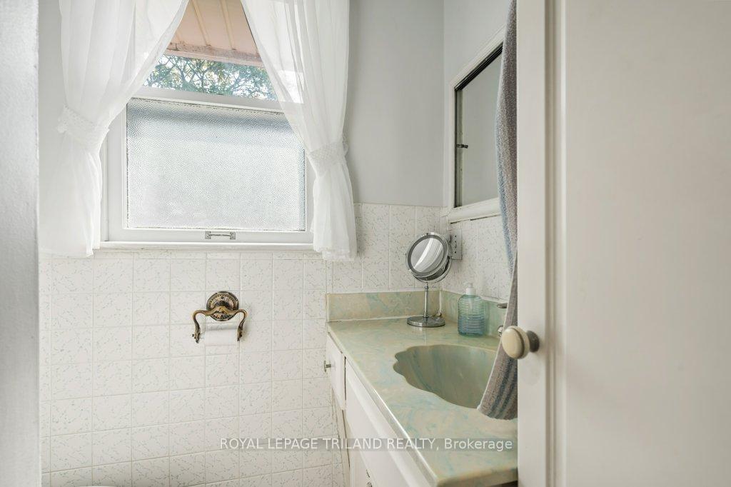 Photo 29 of 15 Dalewood Drive, St. Thomas — HOMEH