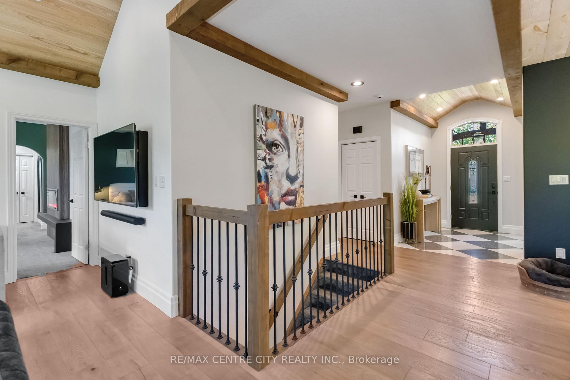 Photo 10 of 7 Mary Bucke Street, St. Thomas — HOMEH