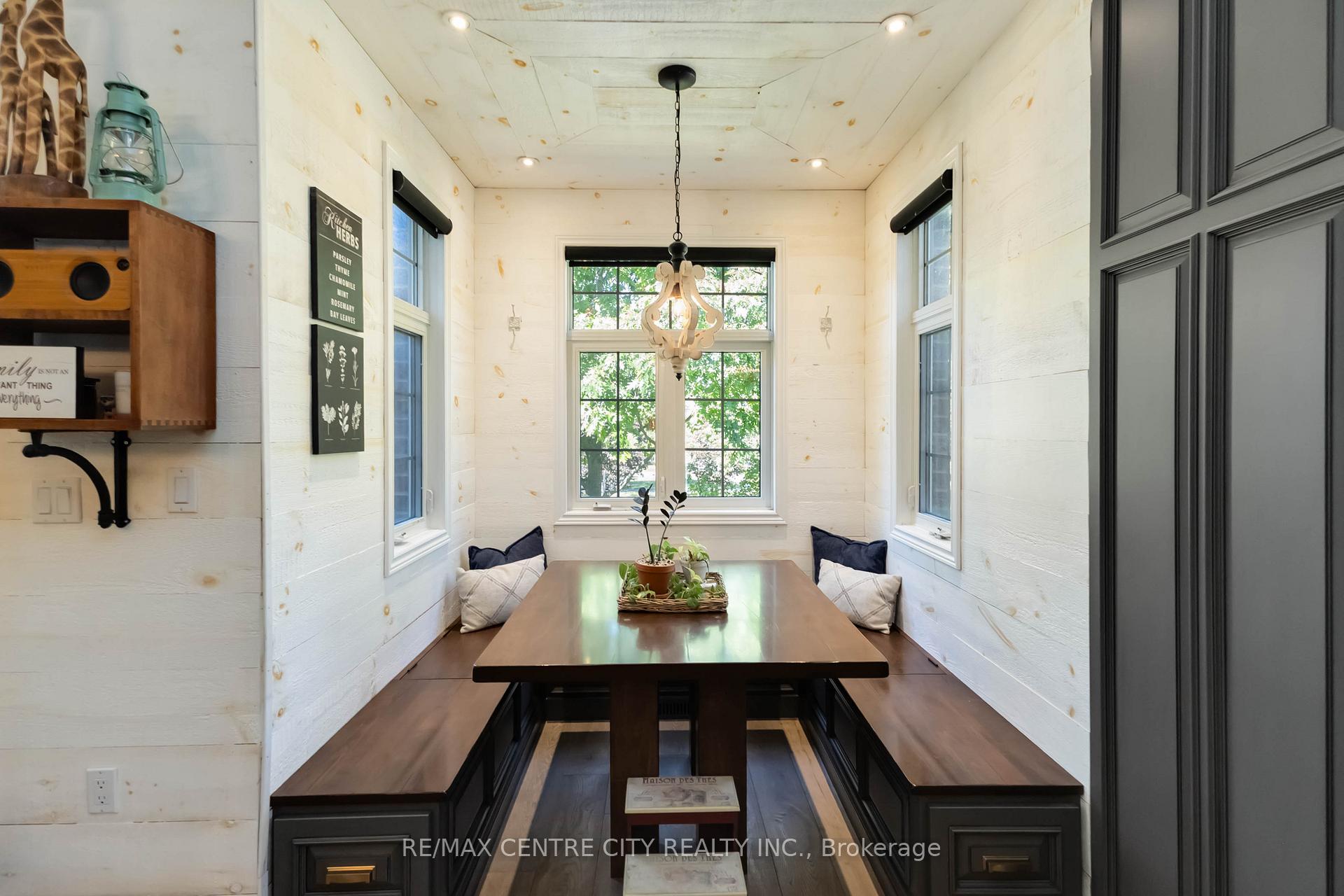 Photo 21 of 7 Mary Bucke Street, St. Thomas — HOMEH