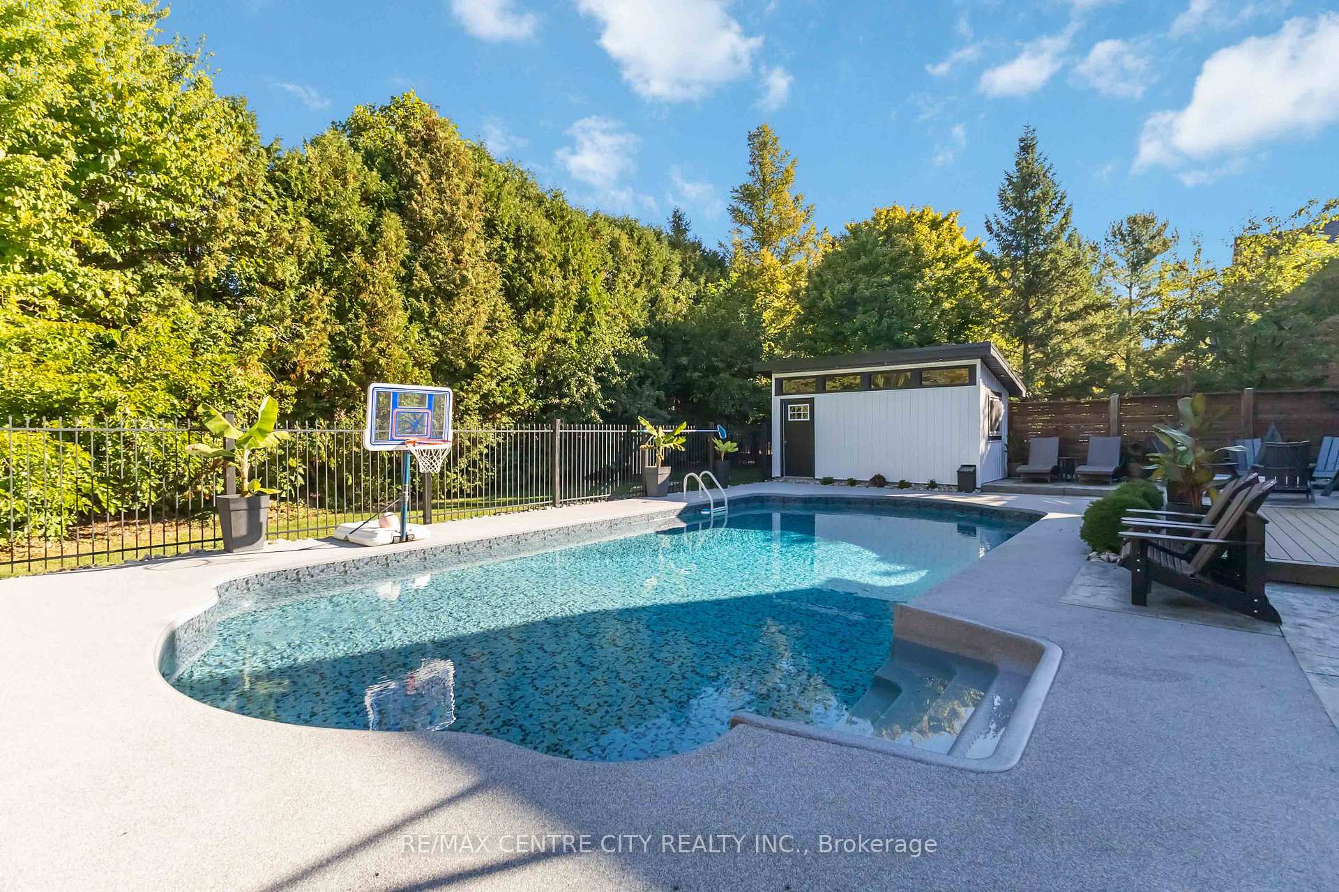 Photo 48 of 7 Mary Bucke Street, St. Thomas — HOMEH