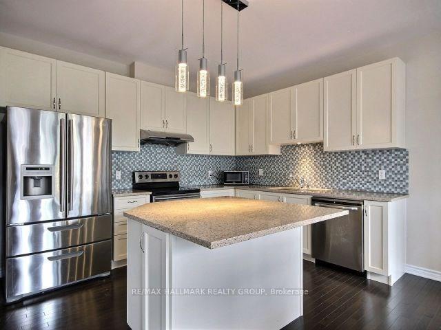 Photo 8 of 314 Gallantry Way, Ottawa, Stittsville (North) — HOMEH