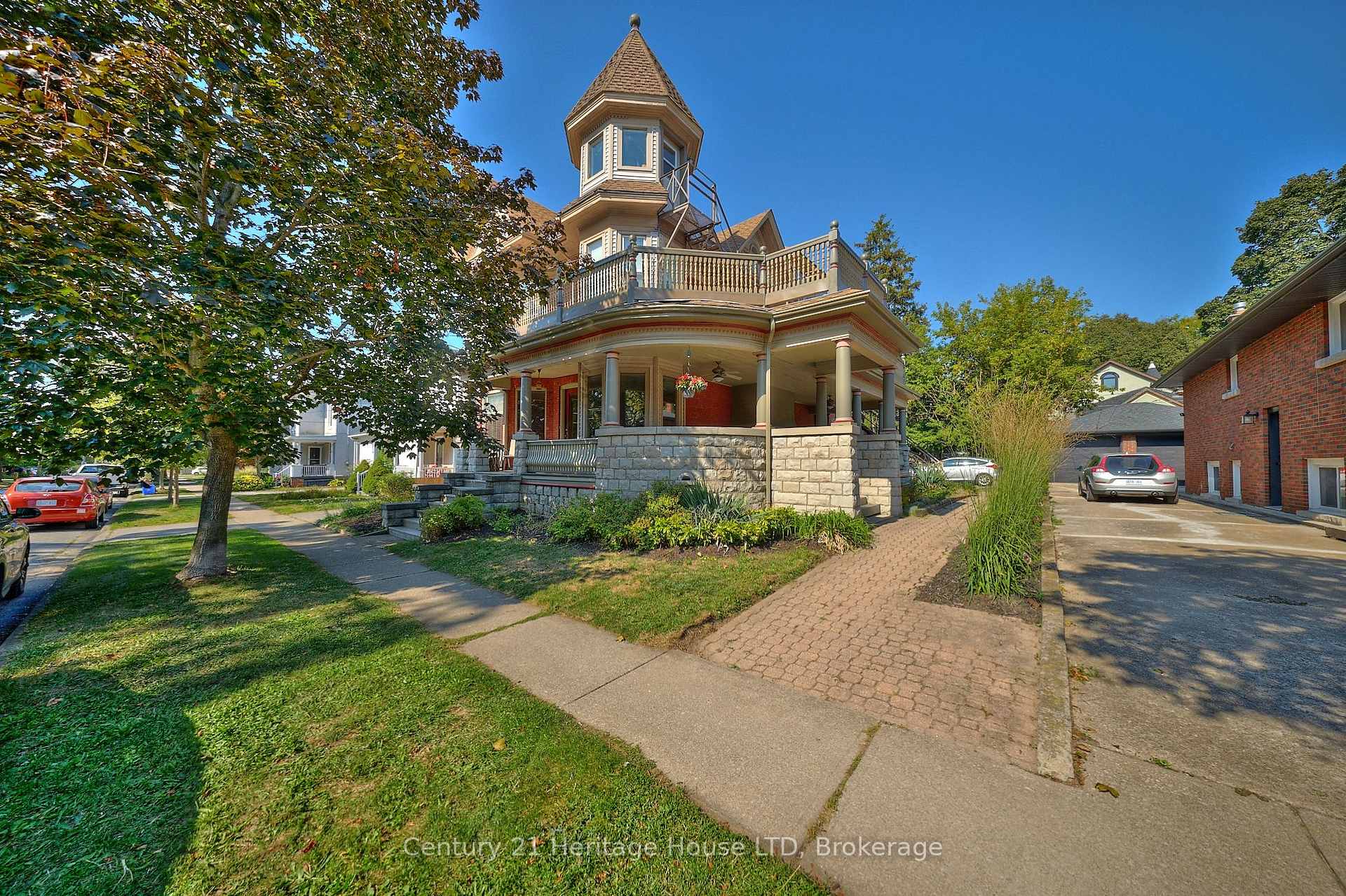 Photo 1 of 8 Montebello Place, St. Catharines, Downtown — HOMEH
