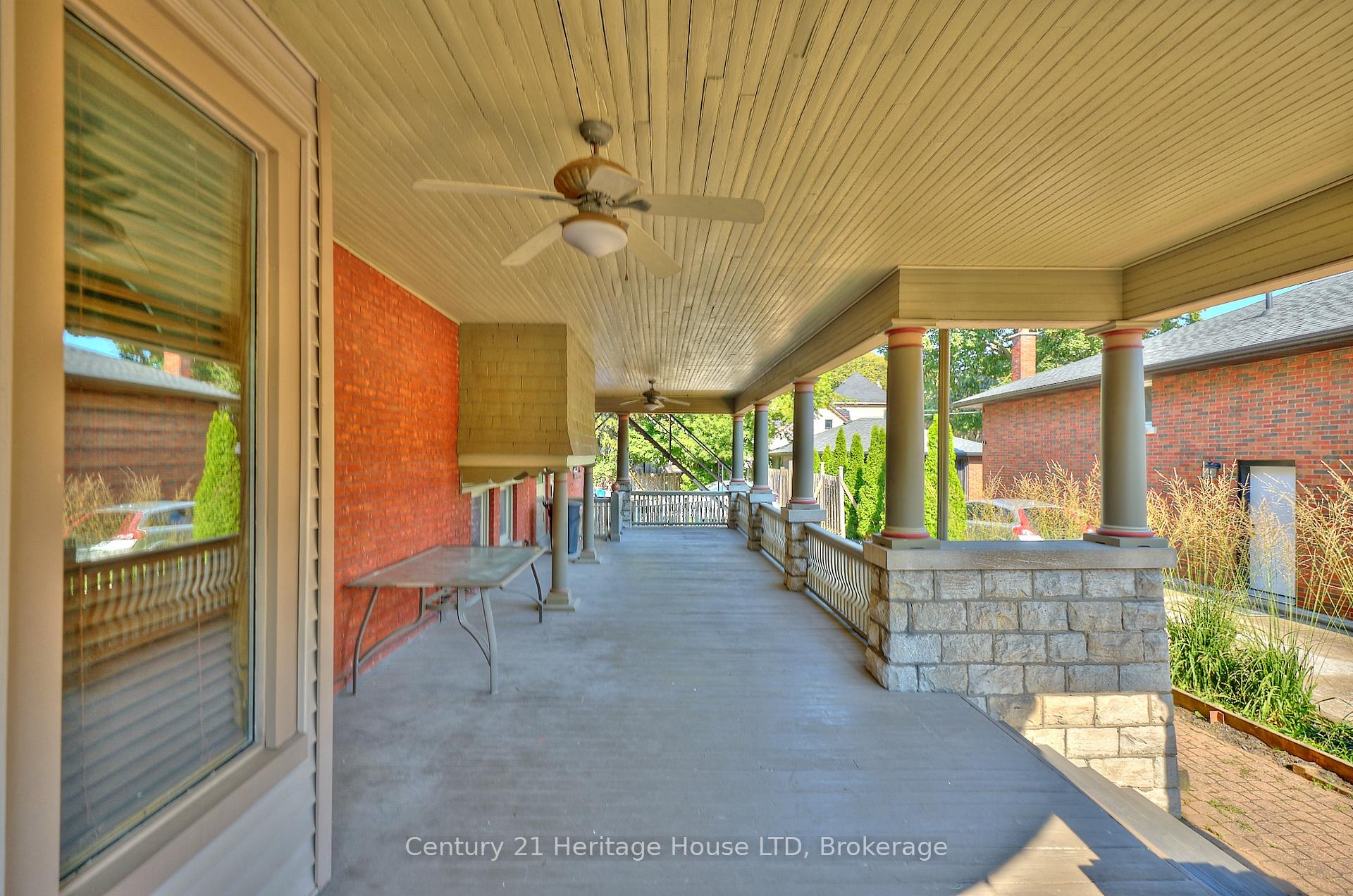Photo 7 of 8 Montebello Place, St. Catharines, Downtown — HOMEH