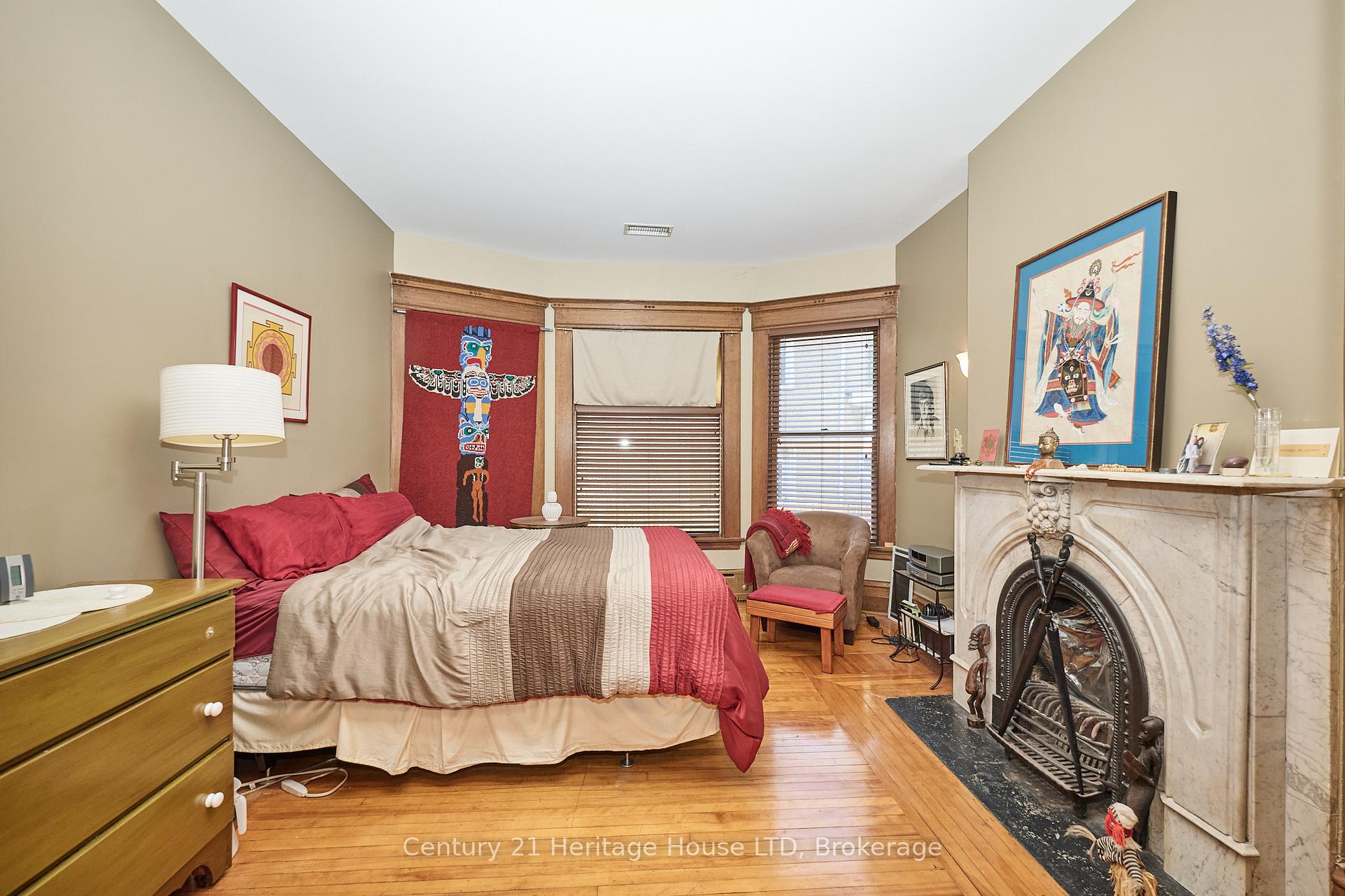 Photo 20 of 8 Montebello Place, St. Catharines, Downtown — HOMEH