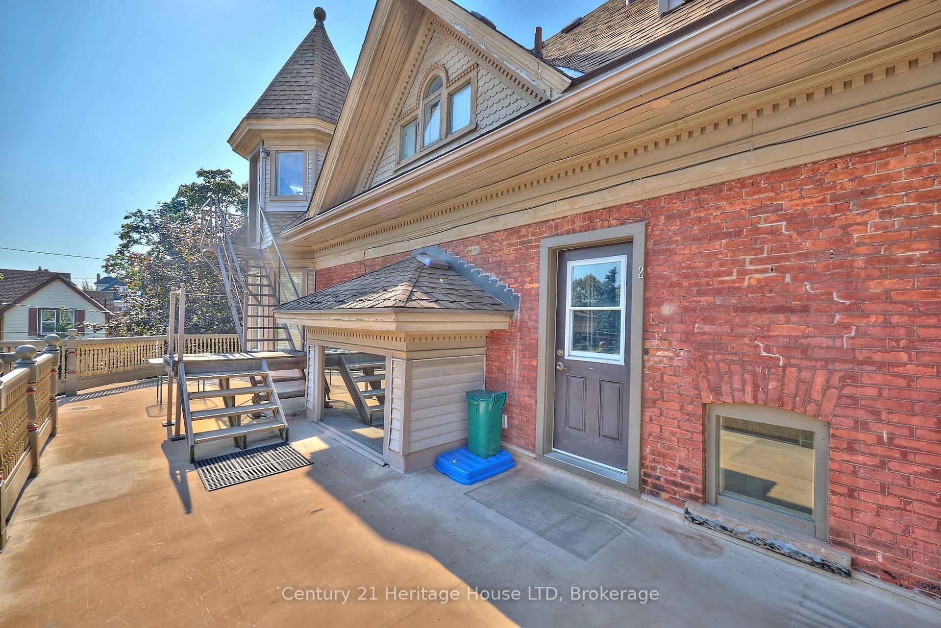 Photo 22 of 8 Montebello Place, St. Catharines, Downtown — HOMEH