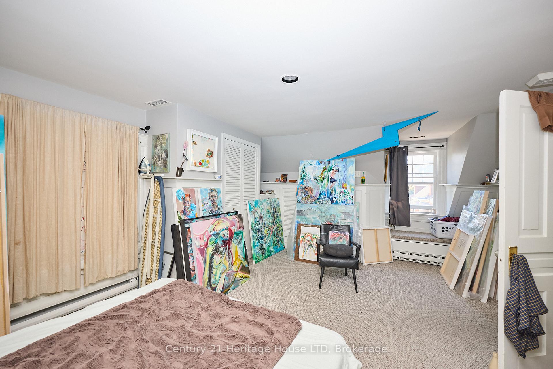 Photo 37 of 8 Montebello Place, St. Catharines, Downtown — HOMEH