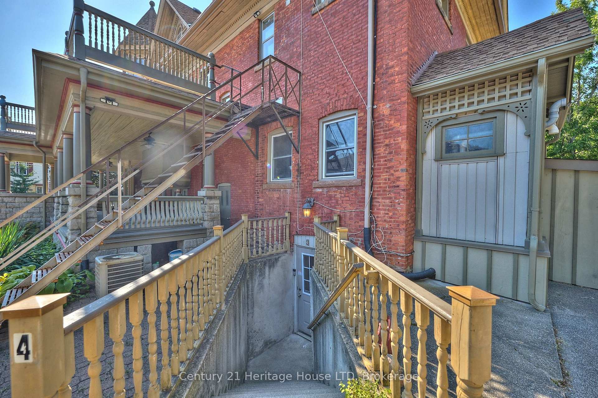 Photo 40 of 8 Montebello Place, St. Catharines, Downtown — HOMEH