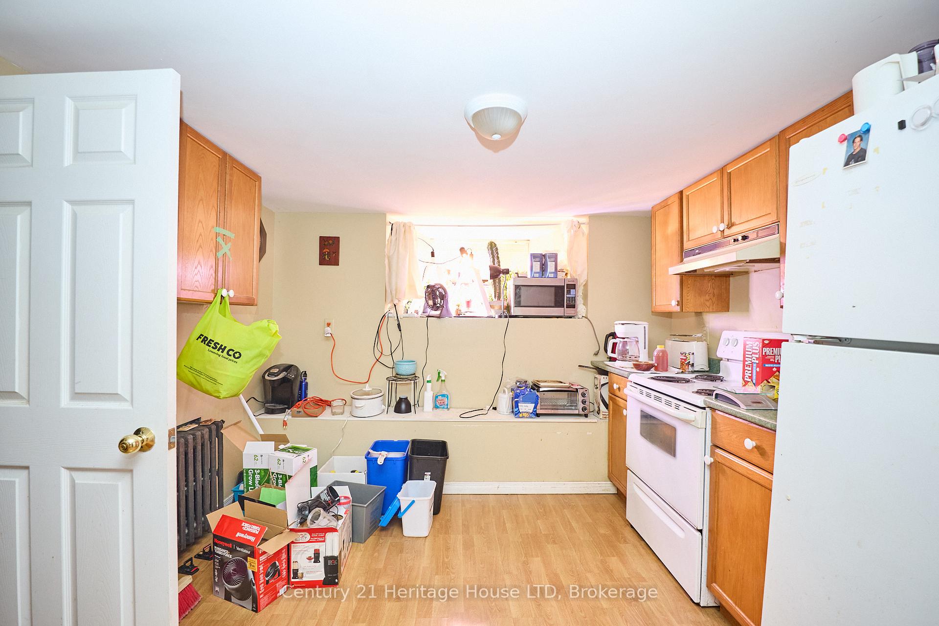 Photo 42 of 8 Montebello Place, St. Catharines, Downtown — HOMEH