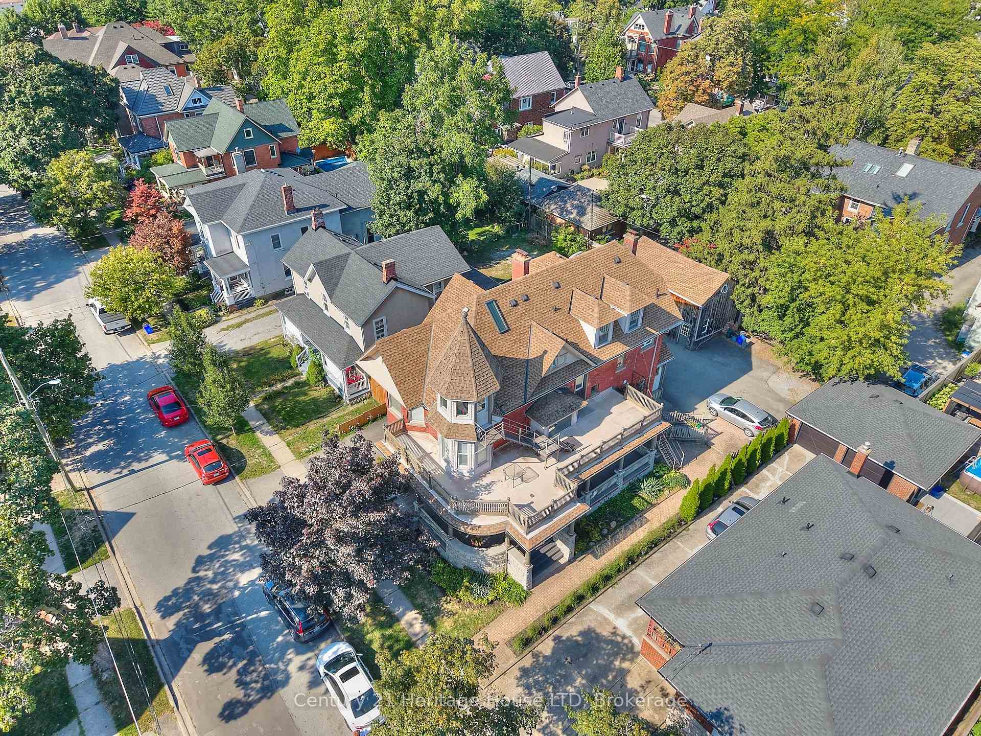Photo 48 of 8 Montebello Place, St. Catharines, Downtown — HOMEH