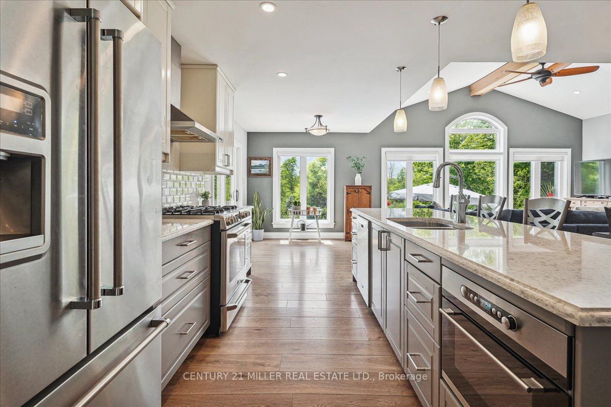 Photo 56 of 556 Parkside Drive E, Hamilton, Waterdown — HOMEH