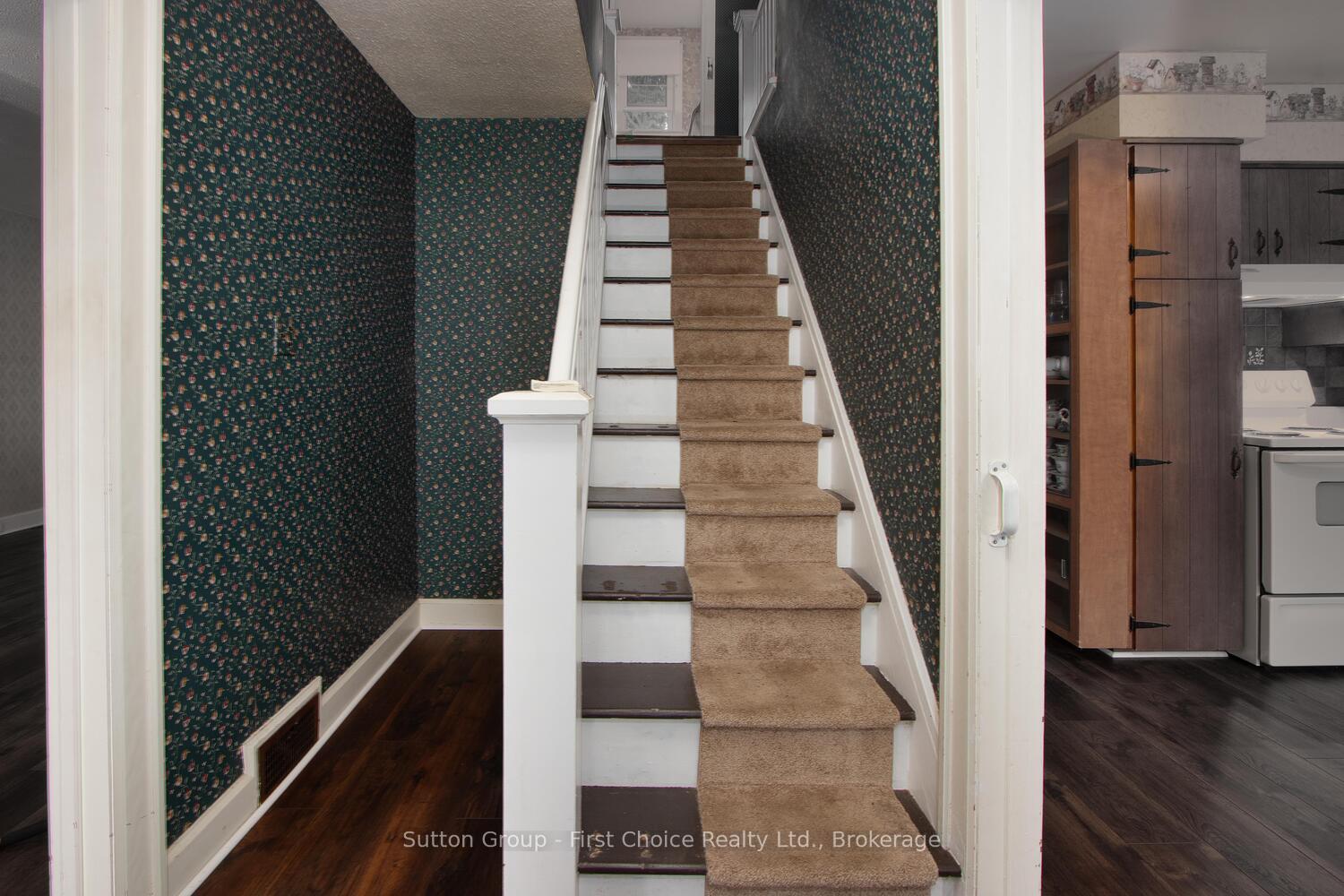 Photo 6 of 270 Devon Street, Stratford — HOMEH