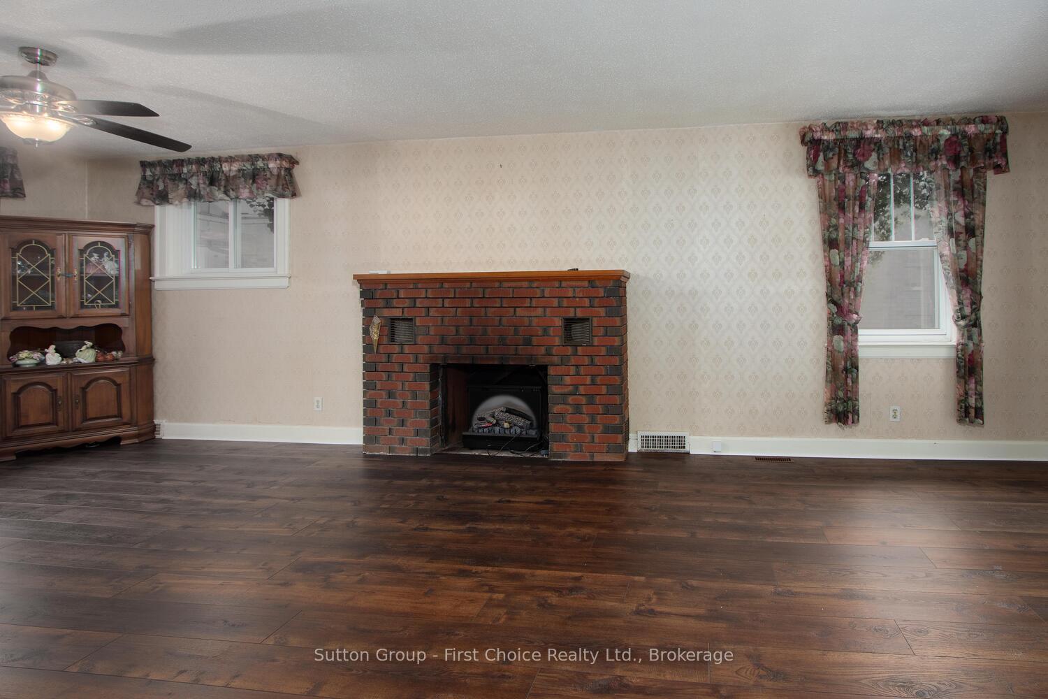 Photo 17 of 270 Devon Street, Stratford — HOMEH