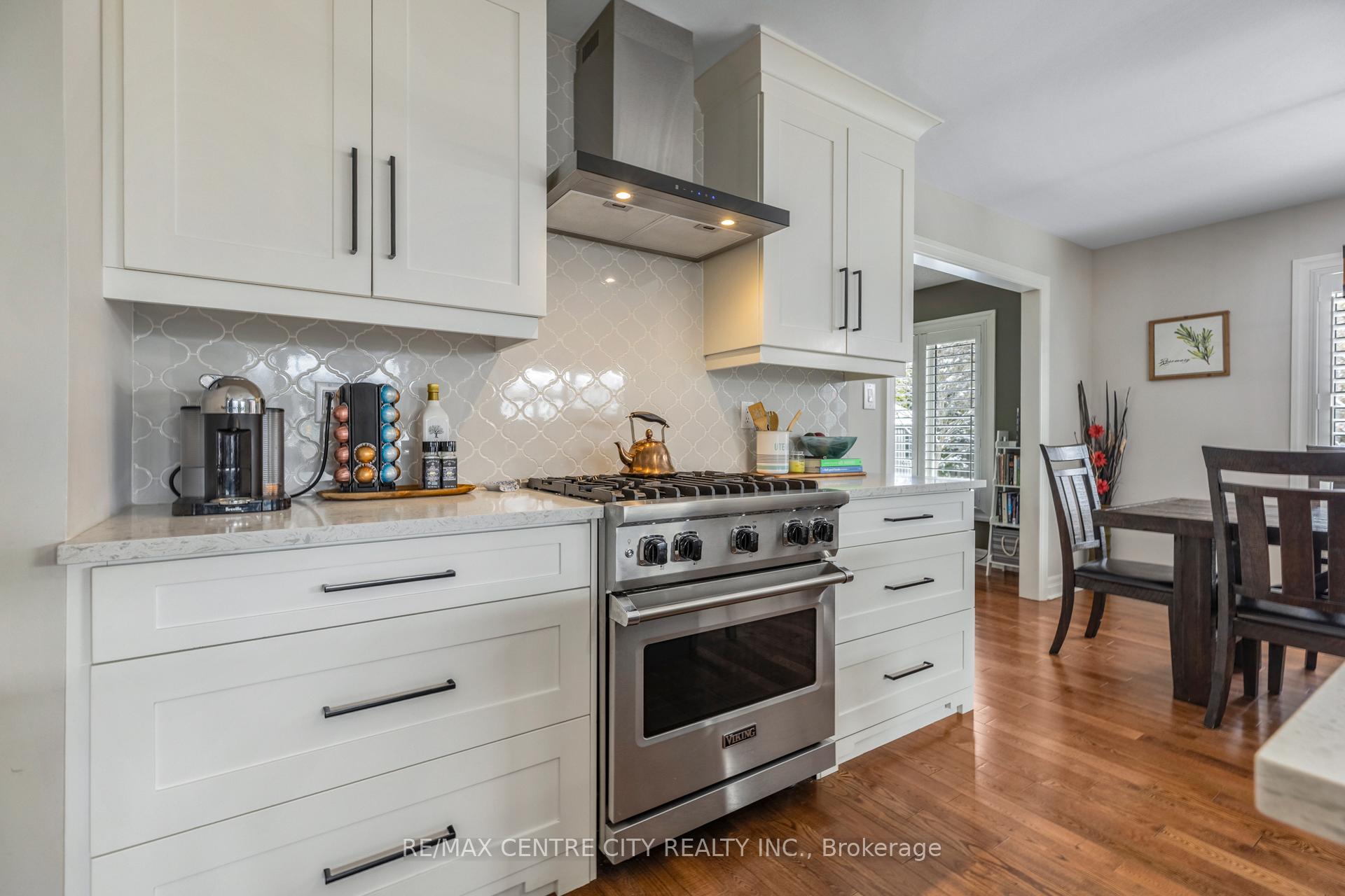 Photo 9 of 19 Daugherty Drive, St. Thomas — HOMEH