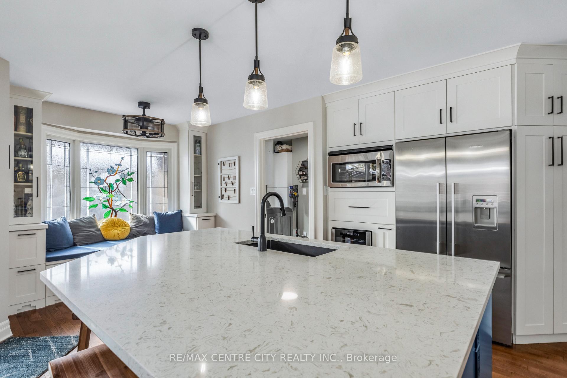 Photo 12 of 19 Daugherty Drive, St. Thomas — HOMEH