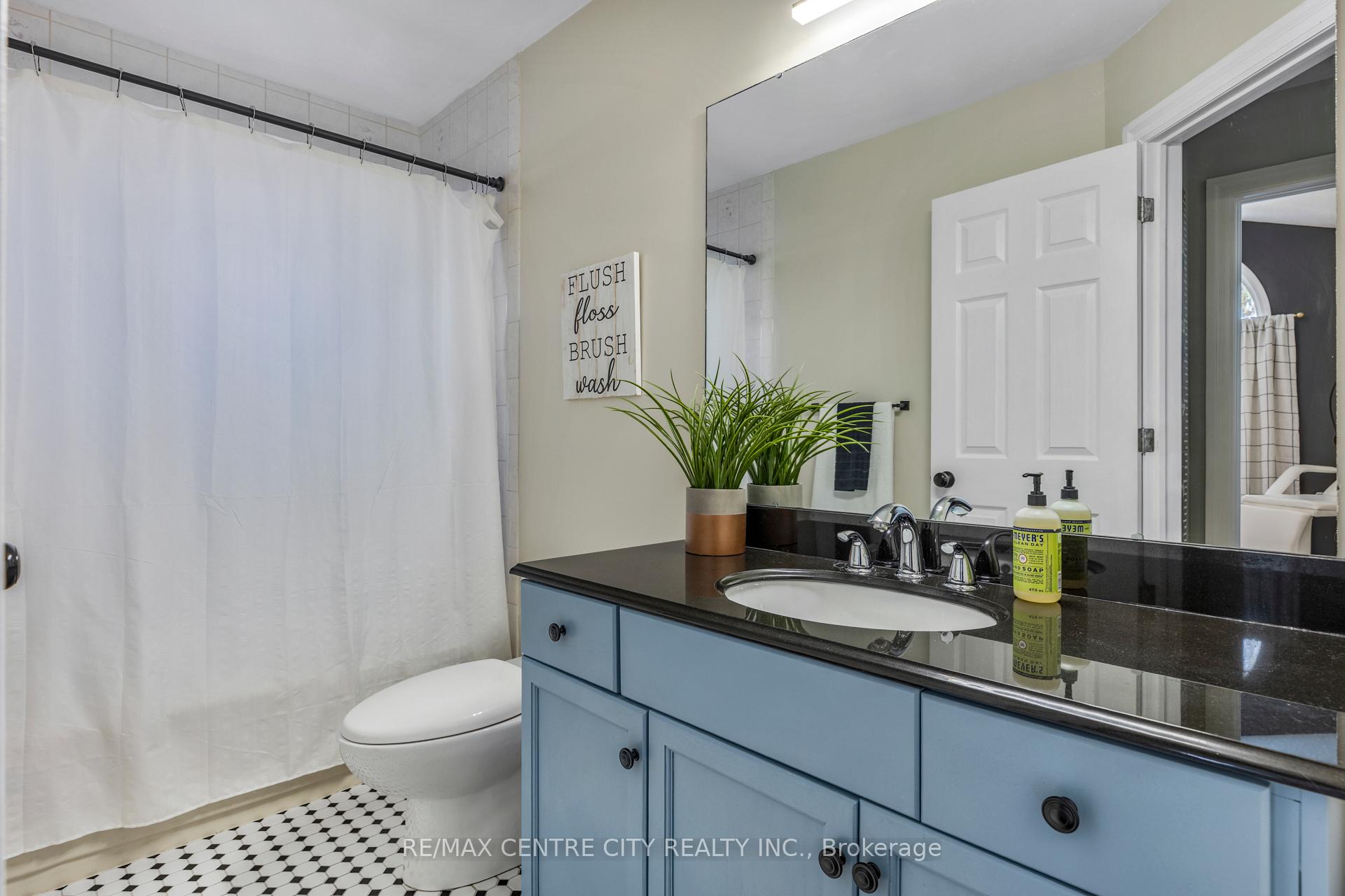 Photo 24 of 19 Daugherty Drive, St. Thomas — HOMEH
