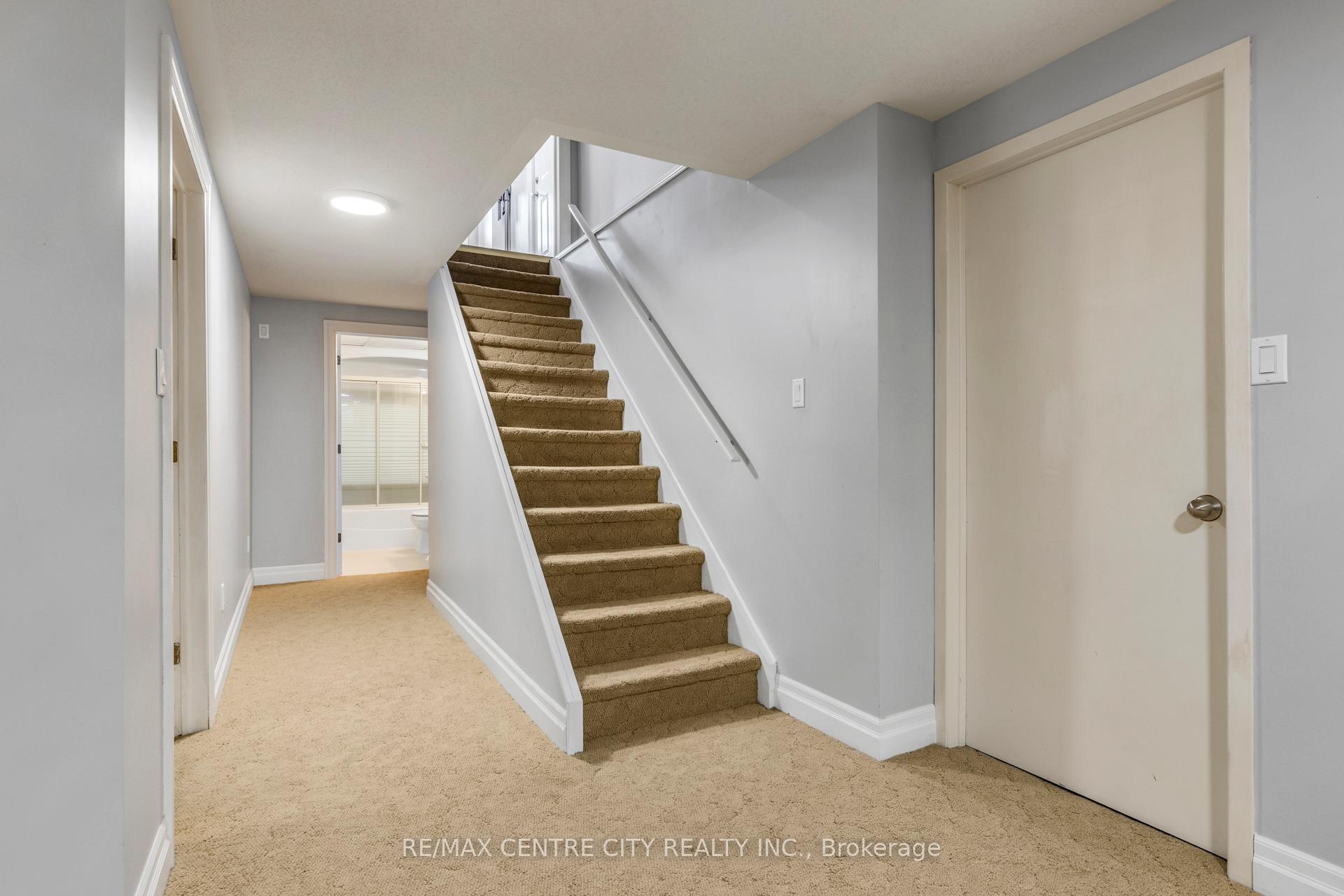 Photo 28 of 19 Daugherty Drive, St. Thomas — HOMEH
