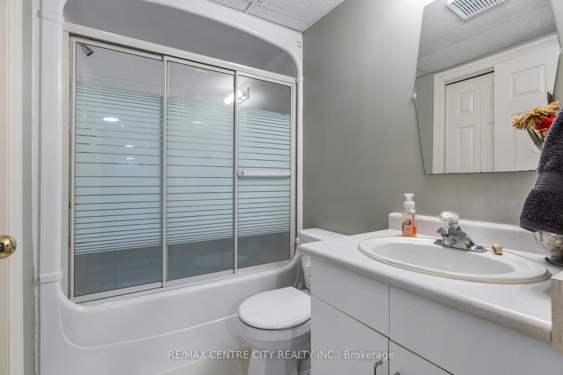Photo 36 of 19 Daugherty Drive, St. Thomas — HOMEH