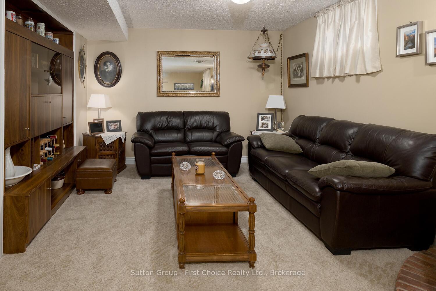 Photo 14 of 67 Dixon Road, Stratford — HOMEH