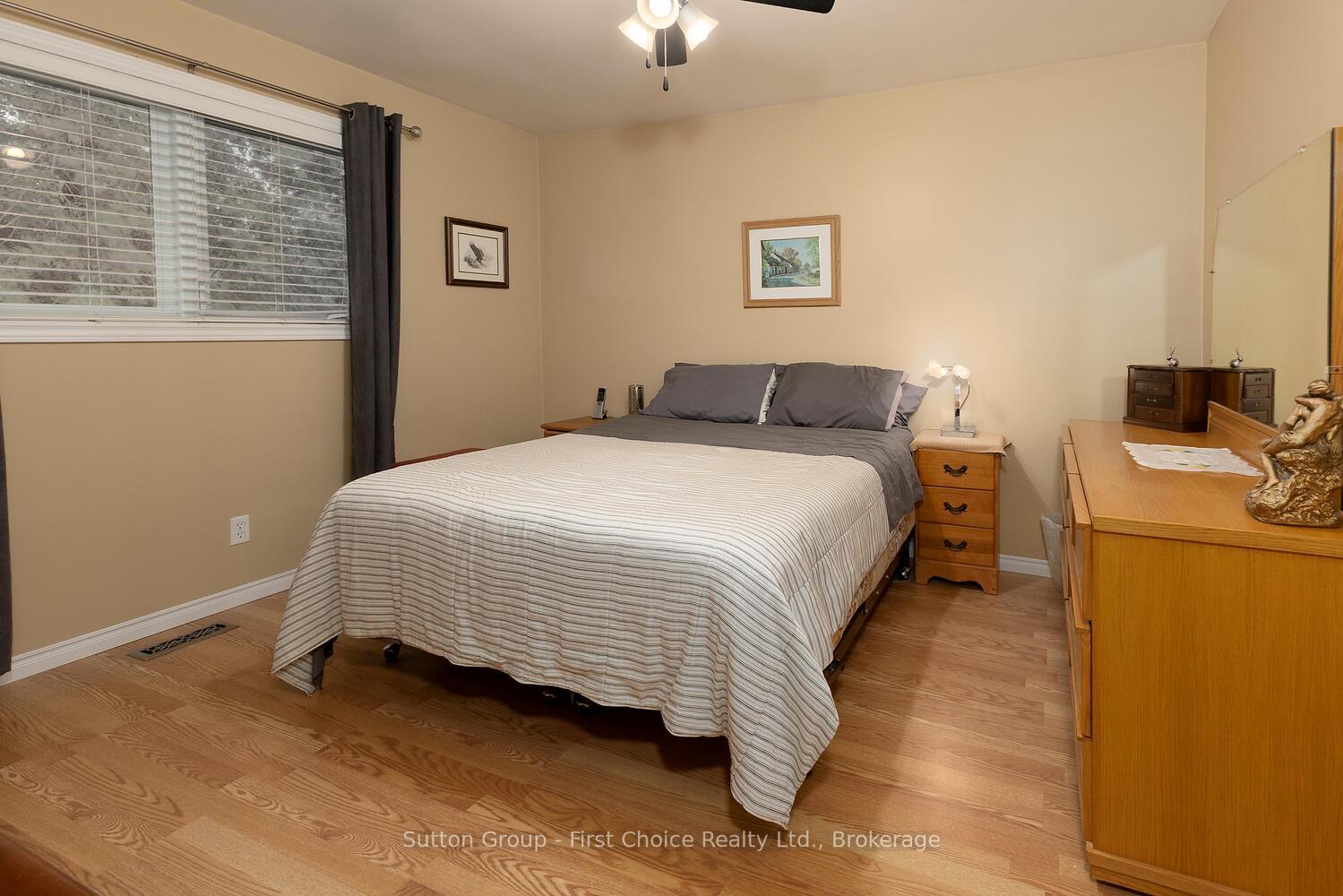 Photo 20 of 67 Dixon Road, Stratford — HOMEH