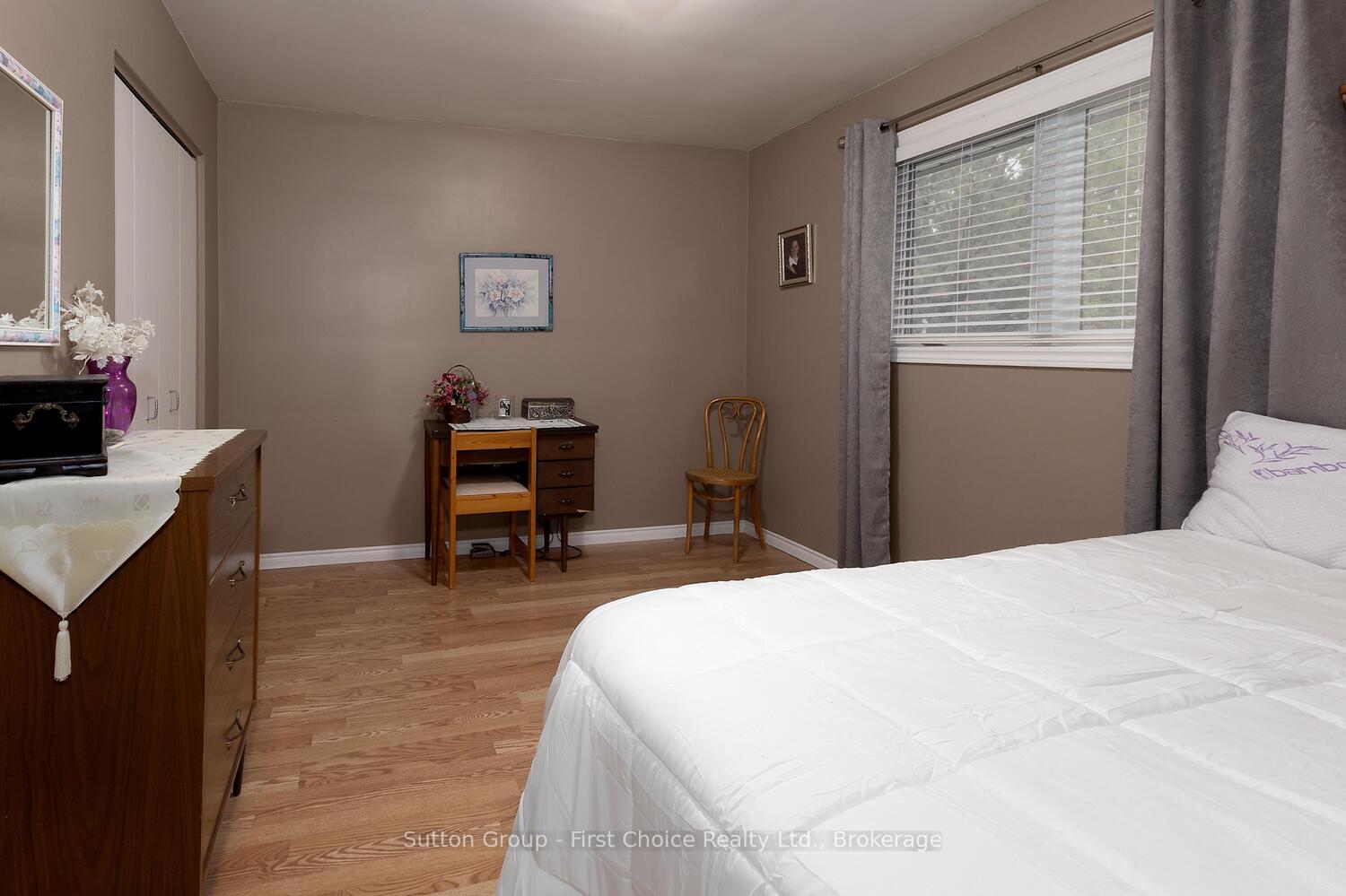 Photo 26 of 67 Dixon Road, Stratford — HOMEH