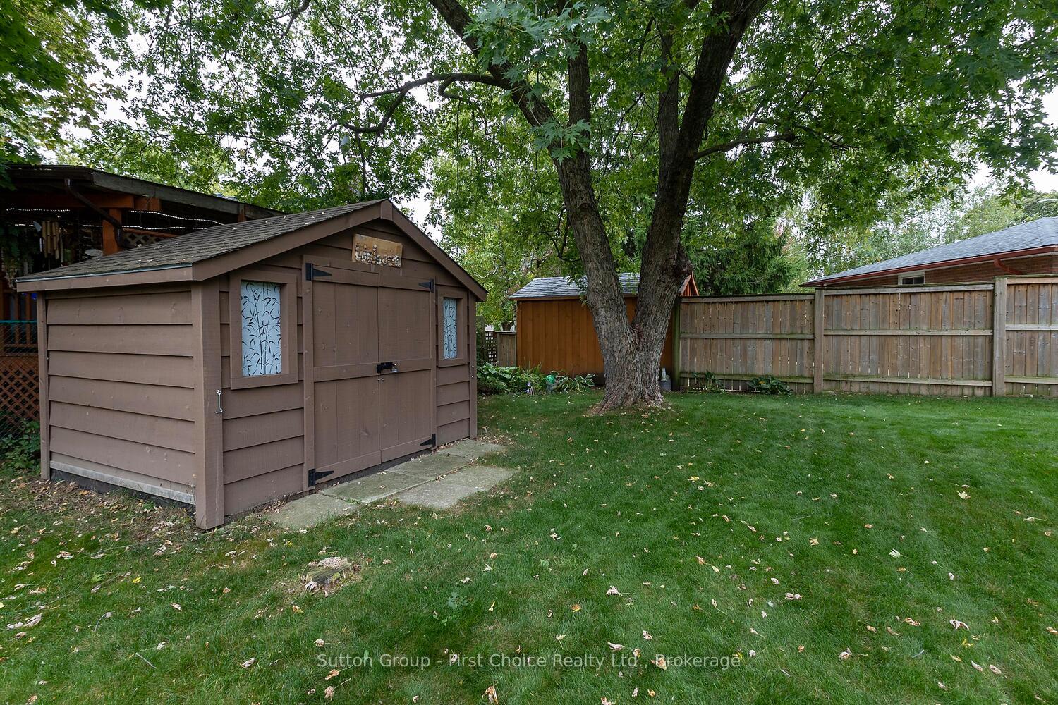 Photo 33 of 67 Dixon Road, Stratford — HOMEH