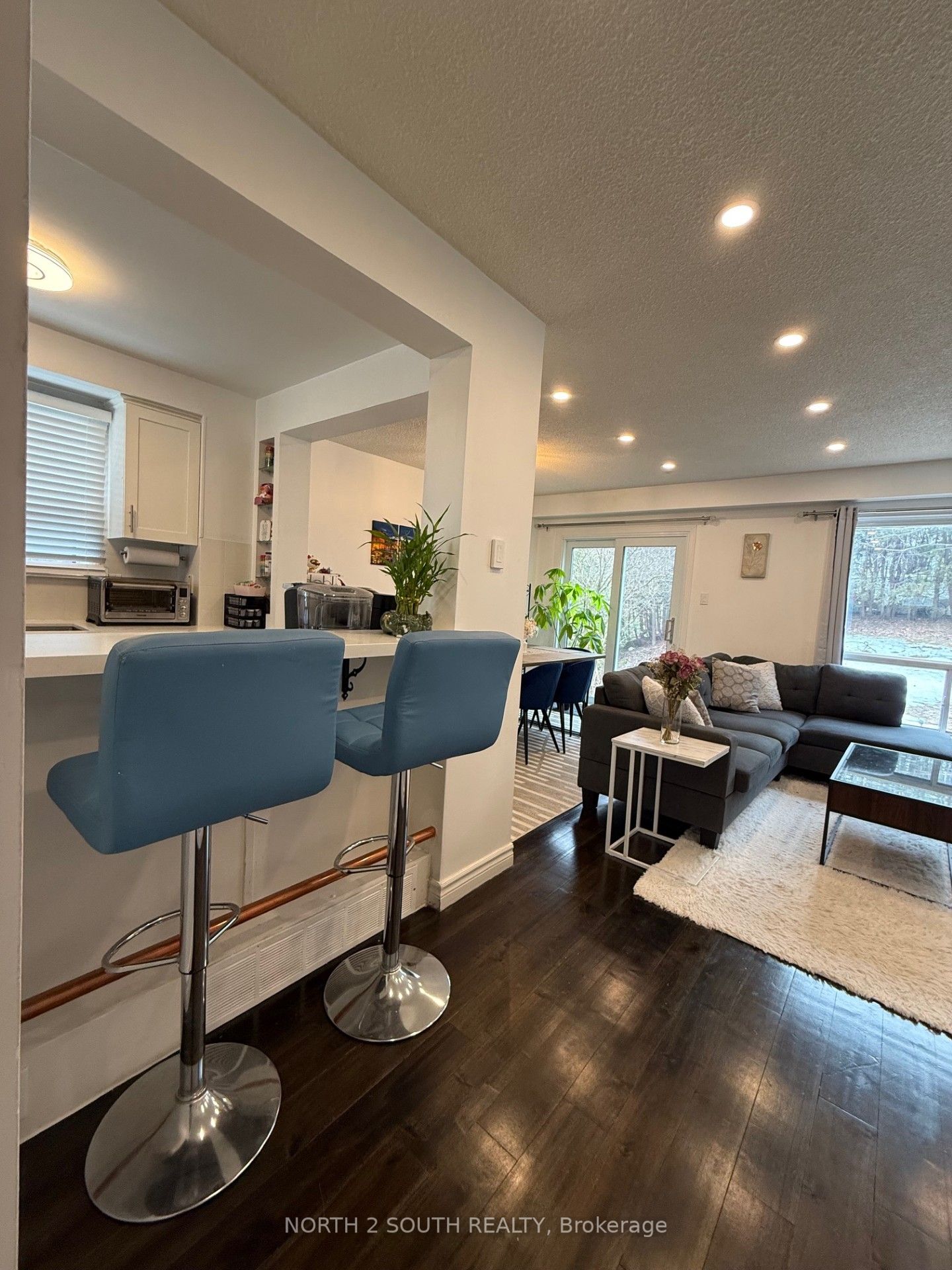 Photo 20 of 182 Ridge Road, Caledon, Bolton West — HOMEH