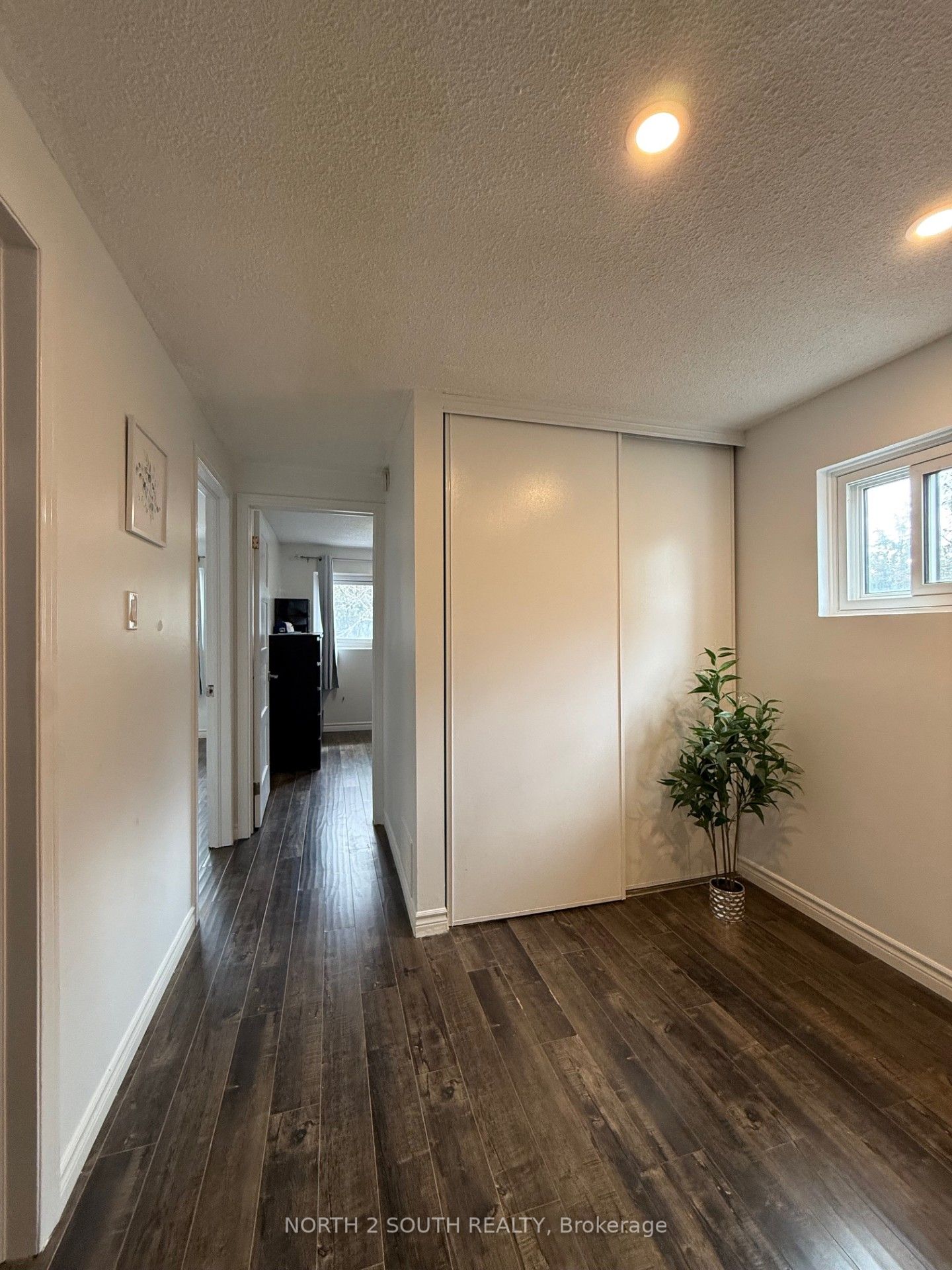 Photo 25 of 182 Ridge Road, Caledon, Bolton West — HOMEH