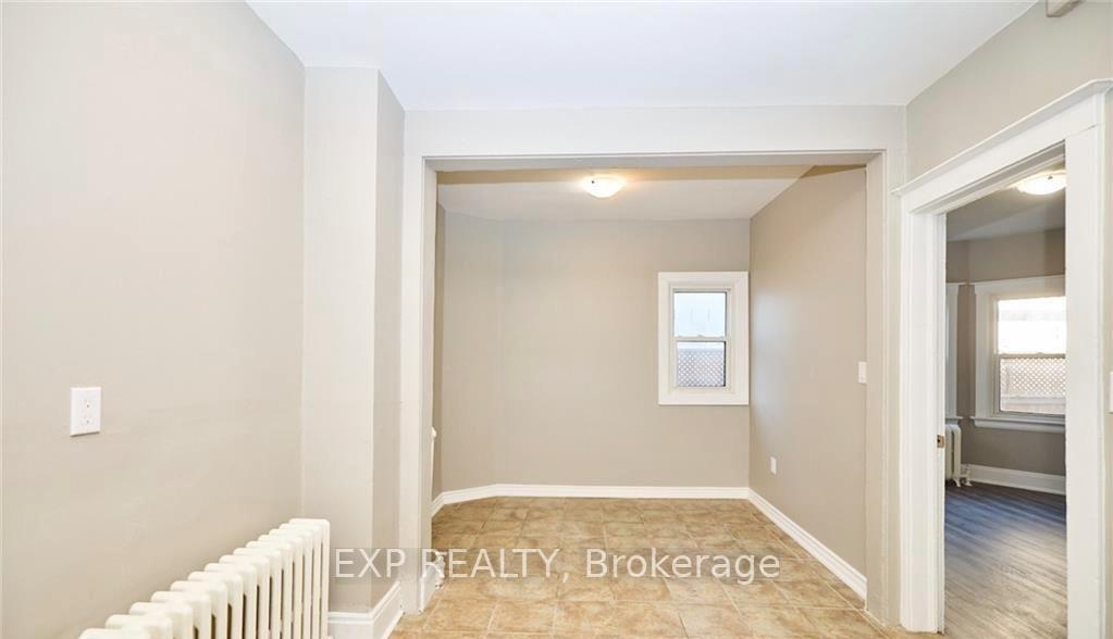 Photo 5 of Unit Main Floor, 37 York Street, St. Catharines, Downtown — HOMEH
