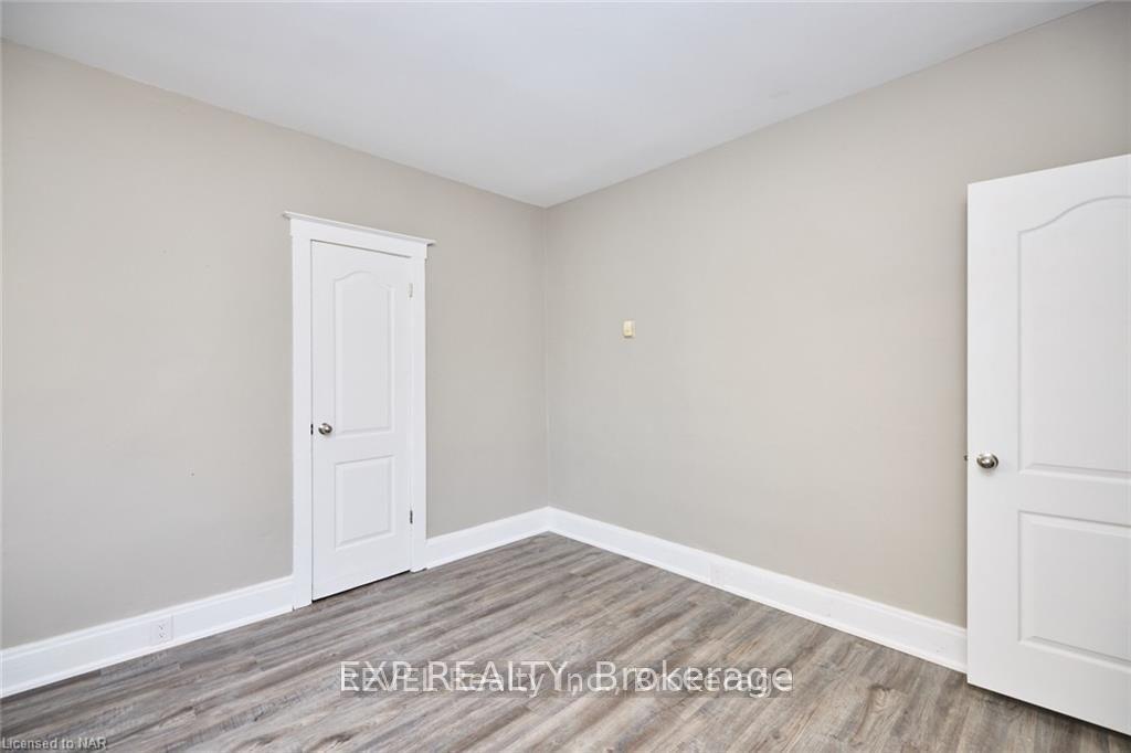 Photo 9 of Unit Main Floor, 37 York Street, St. Catharines, Downtown — HOMEH