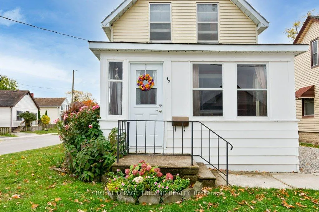 Photo 4 of 17 Jonas Street, St. Thomas — HOMEH