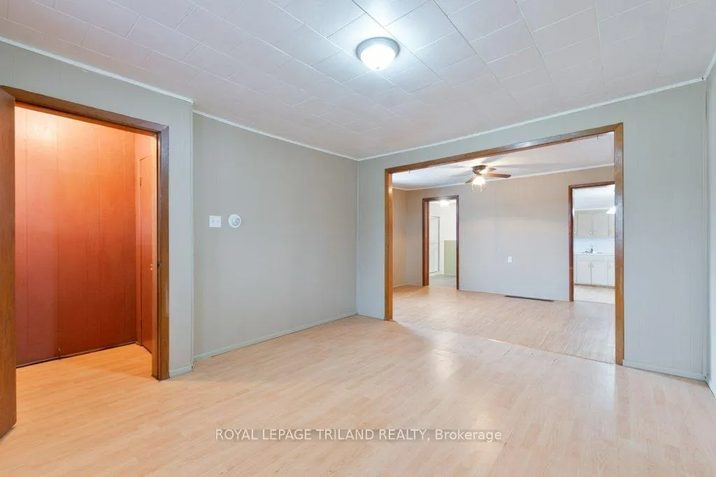 Photo 7 of 17 Jonas Street, St. Thomas — HOMEH