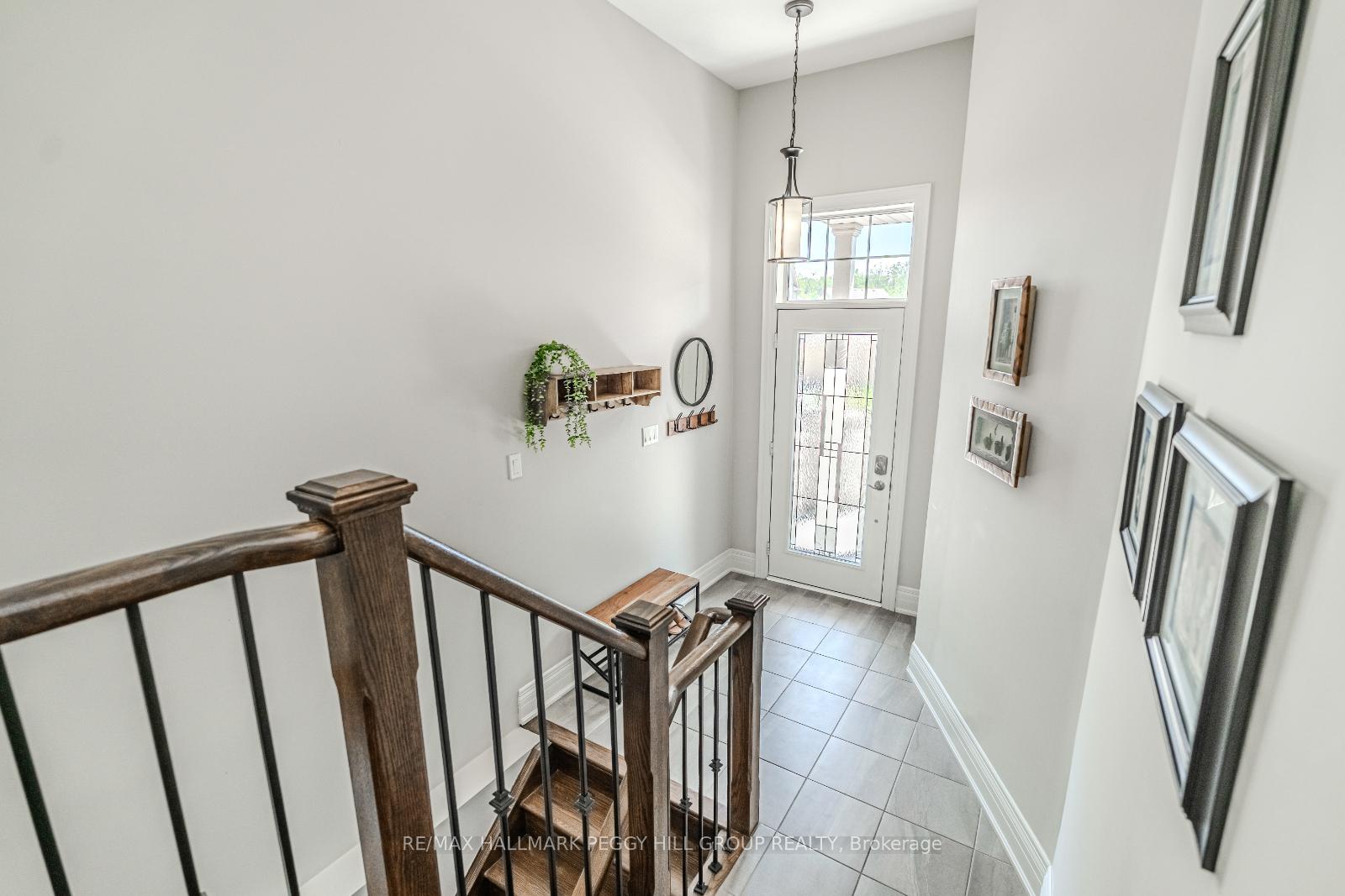 Photo 13 of 23 Curtis Way, Springwater, Centre Vespra — HOMEH