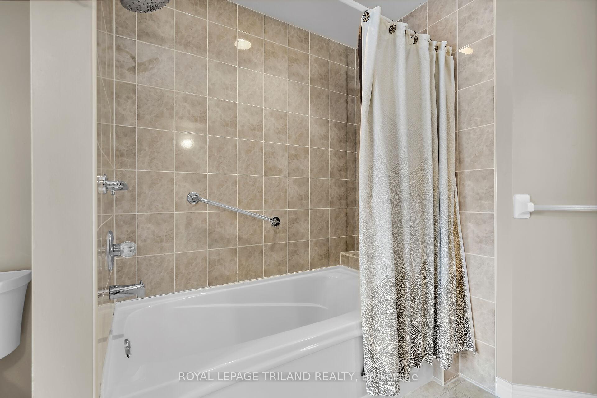 Photo 17 of 36 Thorman Terrace, St. Thomas — HOMEH