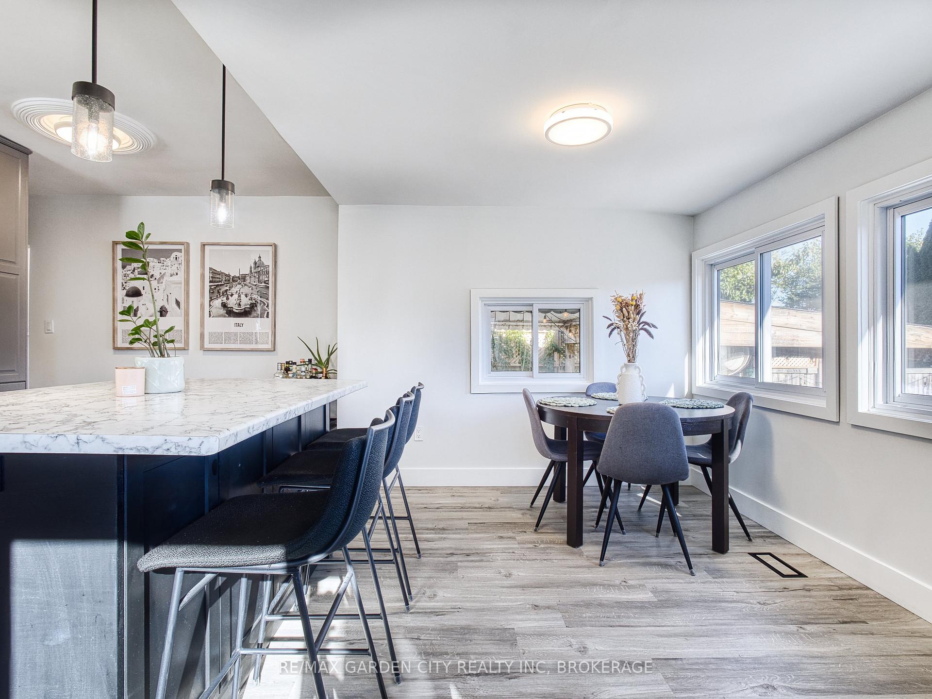 Photo 26 of 31 Bridge Street, St. Catharines, Grapeview — HOMEH