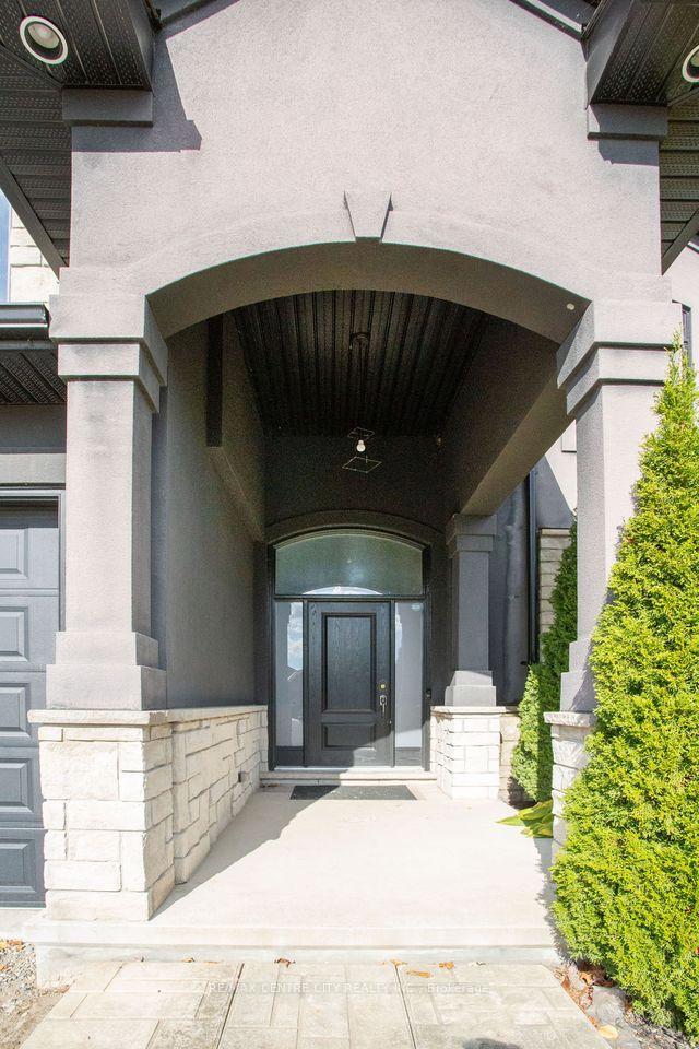 Photo 3 of 7 Turnberry Court, St. Thomas — HOMEH