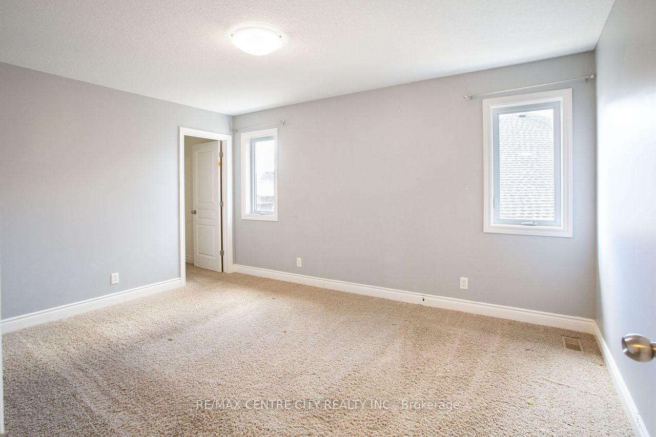 Photo 35 of 7 Turnberry Court, St. Thomas — HOMEH