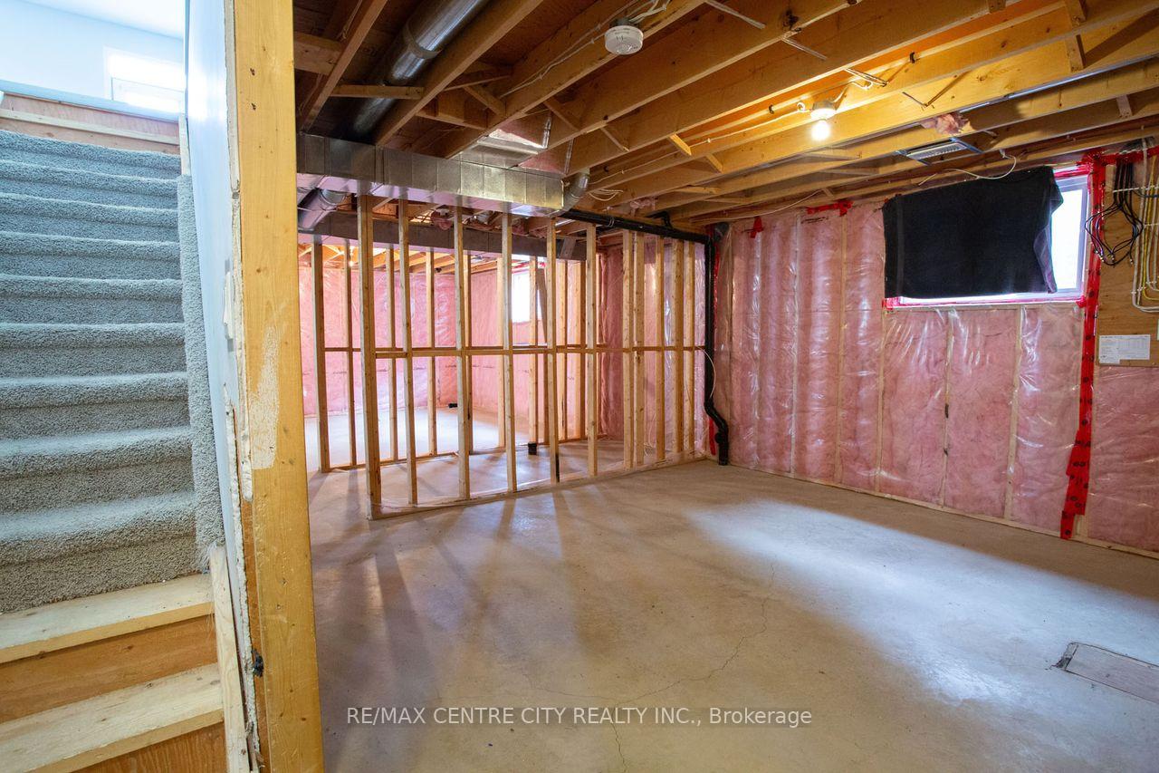 Photo 40 of 7 Turnberry Court, St. Thomas — HOMEH