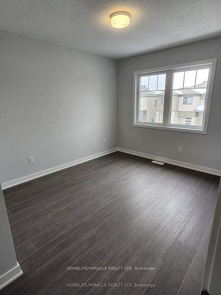 Photo 4 of 1073 Curraglass Walk, Ottawa, Stittsville (North) — HOMEH