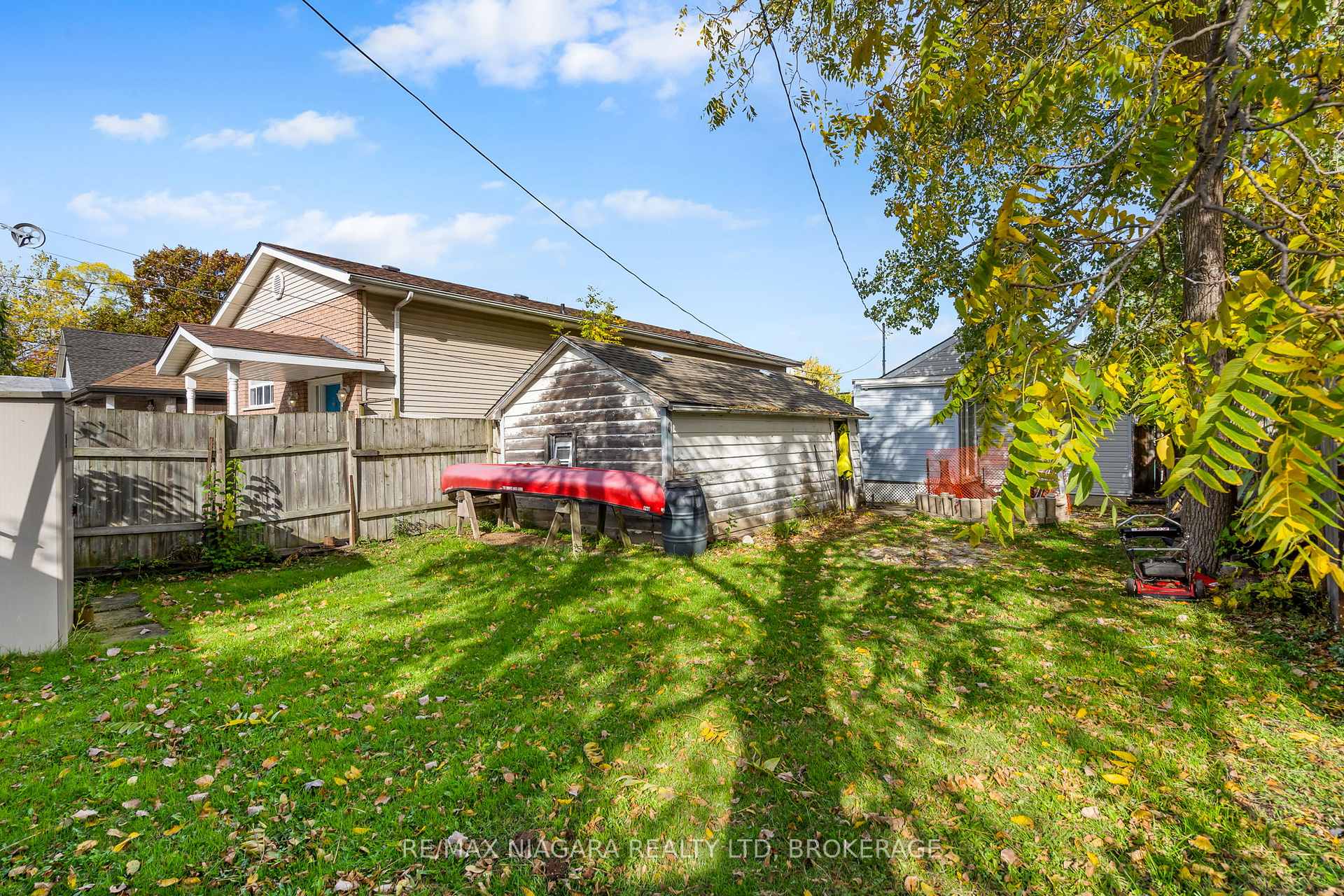 Photo 19 of 60 Rosedale Avenue, St. Catharines, Secord Woods — HOMEH