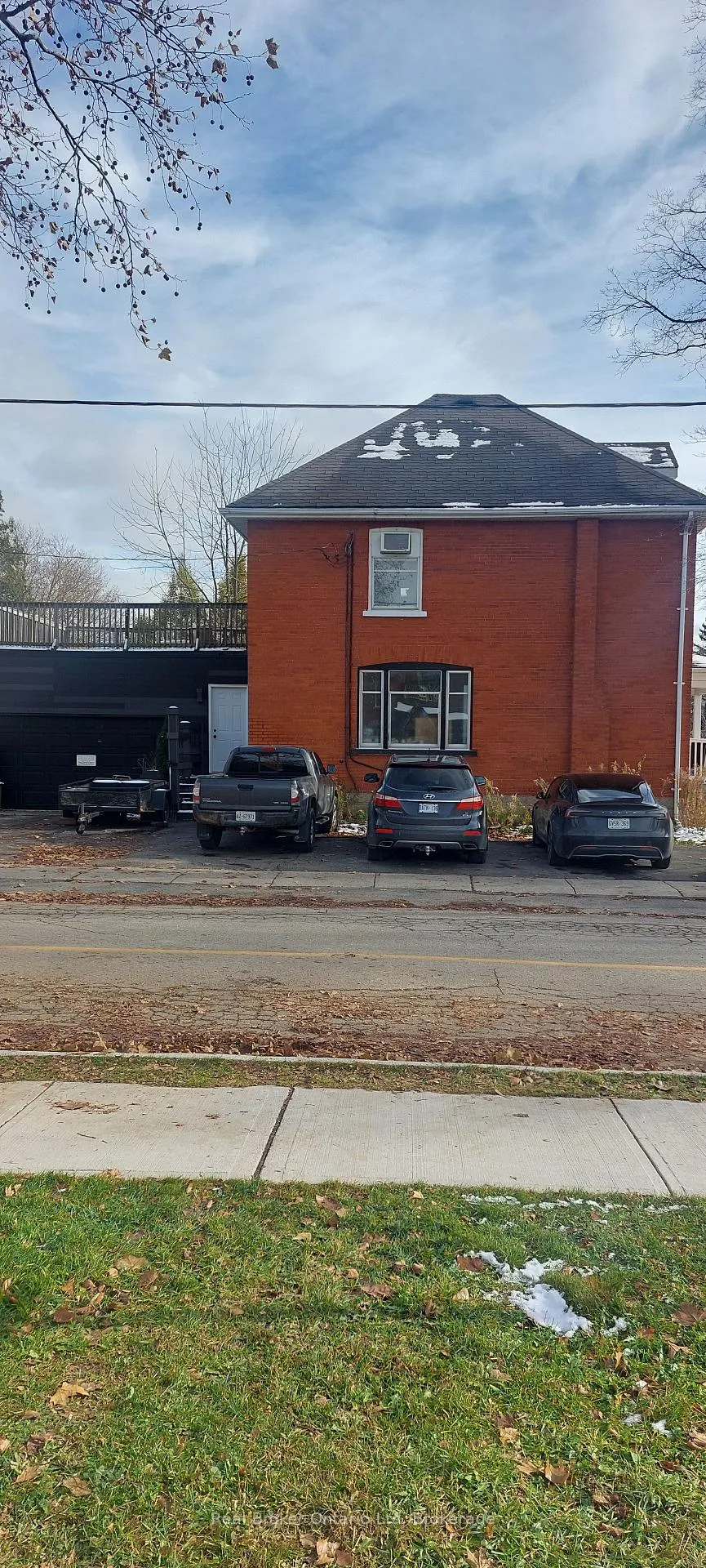 Photo 3 of 236 Ontario Street, Stratford — HOMEH