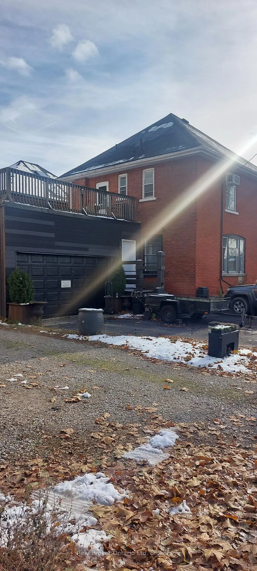 Photo 5 of 236 Ontario Street, Stratford — HOMEH