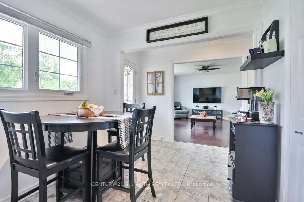 Photo 6 of 1452 County Rd 92, Springwater, Rural Springwater — HOMEH